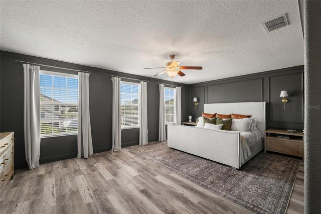 11930 LAKE BOULEVARD, New Port Richey, FL 34655