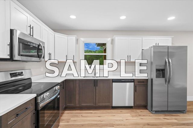 643 Crabapple Drive NW, Dalton, GA 30720