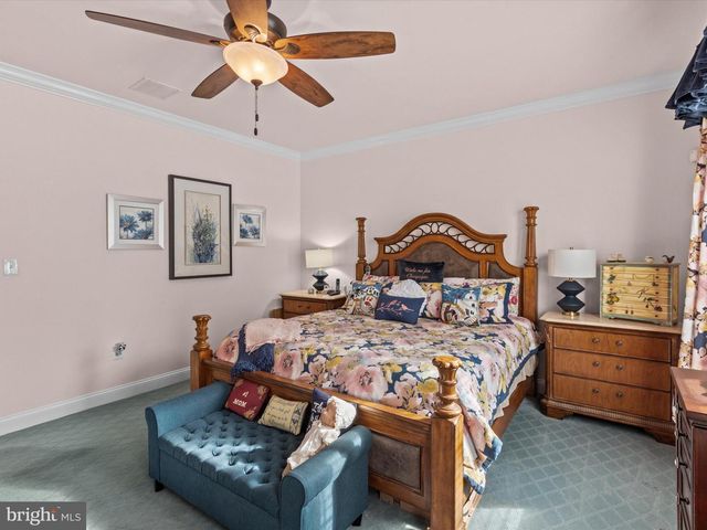 6 MARBELLA CT, Hamilton, NJ 08691