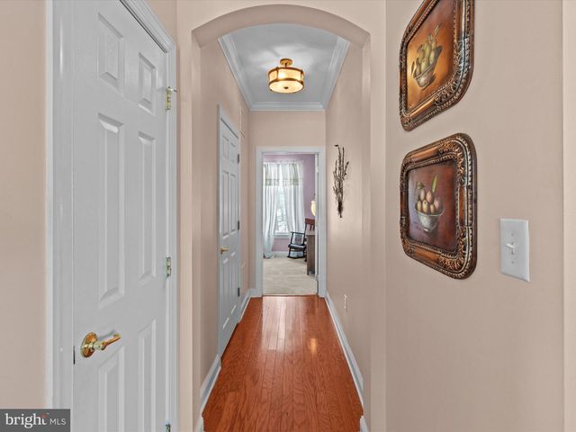 6 MARBELLA CT, Hamilton, NJ 08691