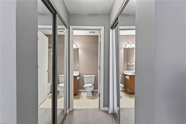 298 Nantucket PL, Newport News, VA 23606