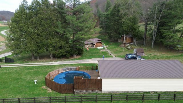1459 Buck Lick Road, Tollesboro, KY 41189