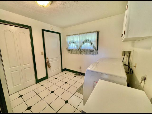 1459 Buck Lick Road, Tollesboro, KY 41189