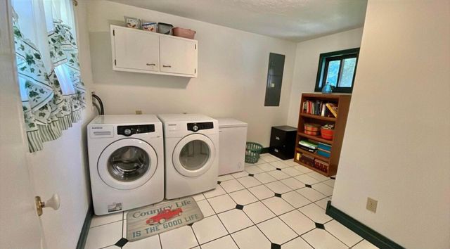 1459 Buck Lick Road, Tollesboro, KY 41189