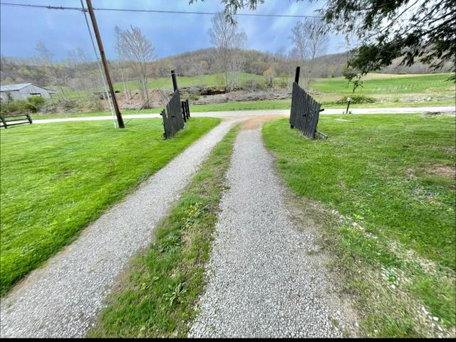 1459 Buck Lick Road, Tollesboro, KY 41189