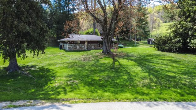 1459 Buck Lick Road, Tollesboro, KY 41189