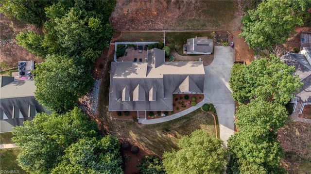 697 Graceland Drive, Asheboro, NC 27205