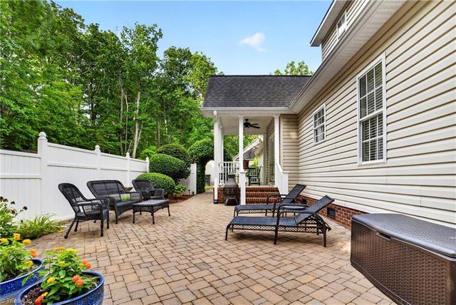 697 Graceland Drive, Asheboro, NC 27205