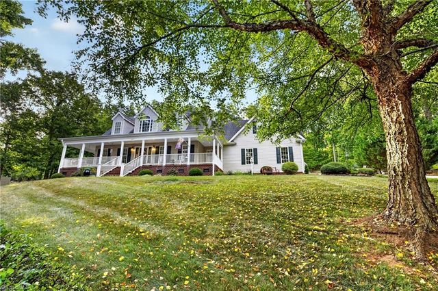 697 Graceland Drive, Asheboro, NC 27205