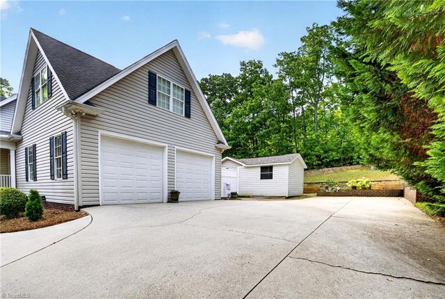697 Graceland Drive, Asheboro, NC 27205