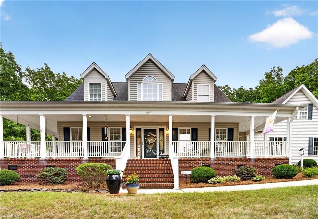 697 Graceland Drive, Asheboro, NC 27205