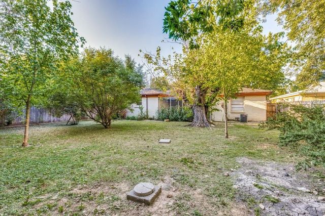 5513 Santa Barbara Avenue, Fort Worth, TX 76114