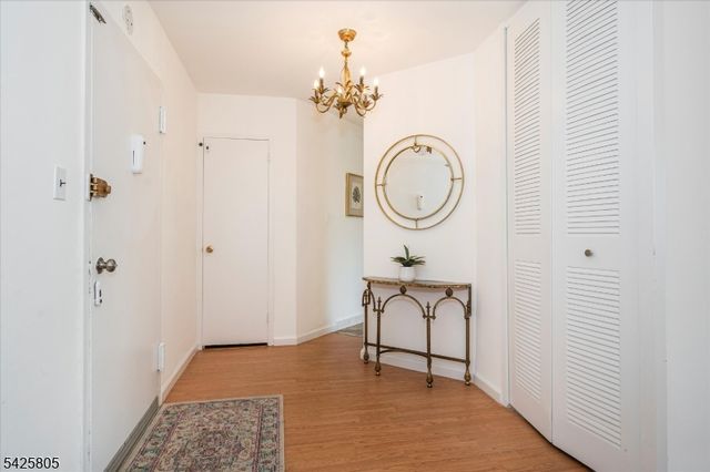 530 Valley Road 3Z, Montclair Twp., NJ 07043