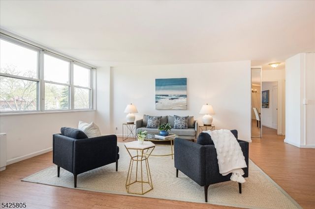 530 Valley Road 3Z, Montclair Twp., NJ 07043