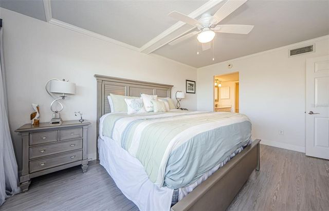 2700 BAYSHORE BOULEVARD 11302, Dunedin, FL 34698