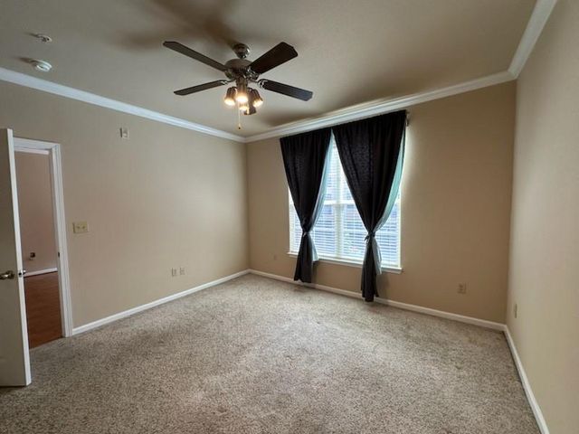1711 Old Spanish Trail 210, Houston, TX 77054