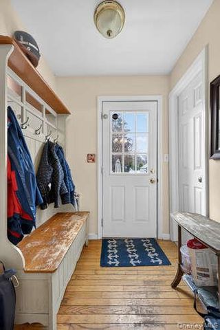 66 Cocks Lane, Locust Valley, NY 11560