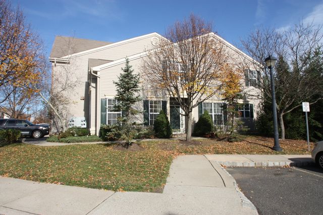 86 Banyan Boulevard, Holmdel, NJ 07733