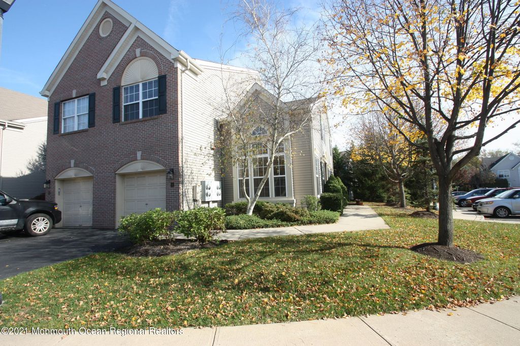 86 Banyan Boulevard, Holmdel, NJ 07733