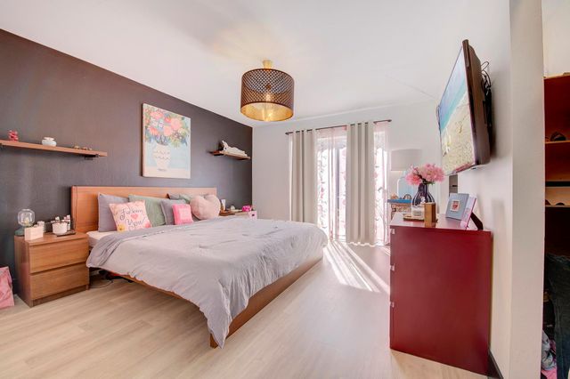 18111 NW 68th Ave I210, Hialeah, FL 33015