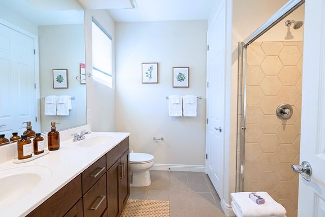 1533 W Sabel Court, San Tan Valley, AZ 85144