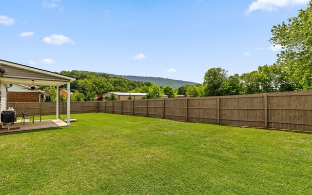 3212 Parker Lane, Chattanooga, TN 37419