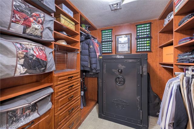 2246 Darwin Circle, Henderson, NV 89014