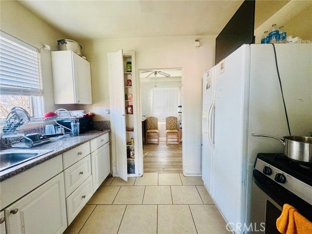 508 Beardsley, Bakersfield, CA 93308