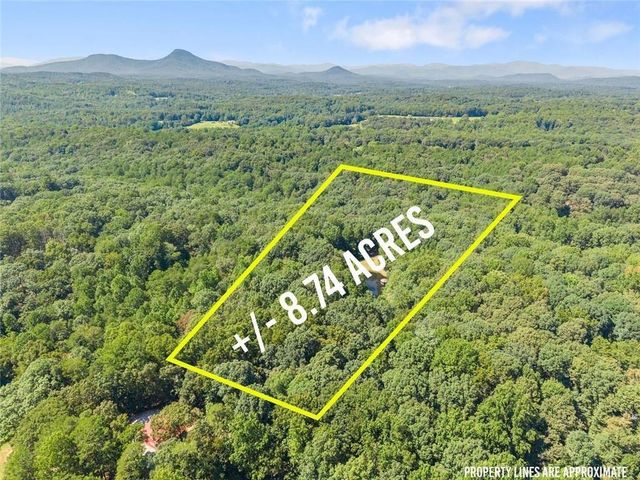 901 Peachtree Cove, Demorest, GA 30535
