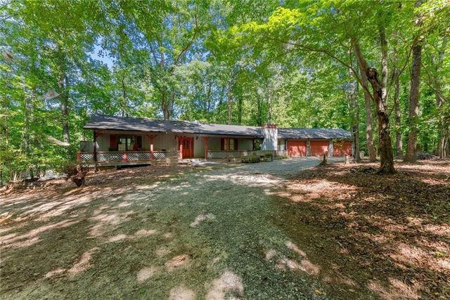 901 Peachtree Cove, Demorest, GA 30535