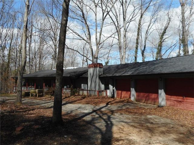 901 Peachtree Cove, Demorest, GA 30535
