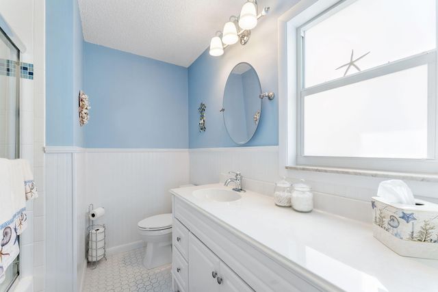 2015 S Seacrest Boulevard C, Boynton Beach, FL 33435