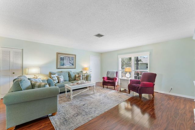 2015 S Seacrest Boulevard C, Boynton Beach, FL 33435