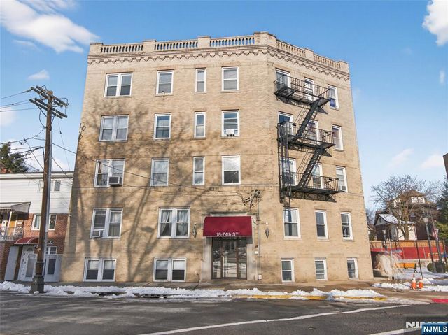 18 74th Street B5, North Bergen, NJ 07047