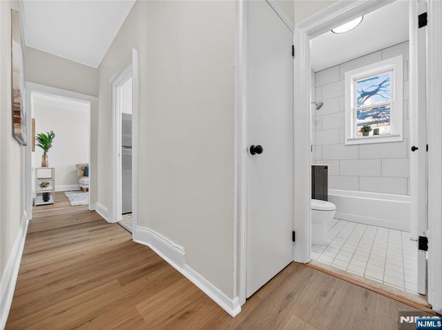 18 74th Street B5, North Bergen, NJ 07047