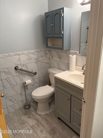 2211 Yorktowne Boulevard, Toms River, NJ 08753