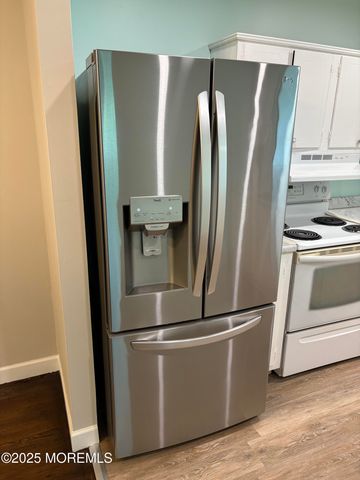 2211 Yorktowne Boulevard, Toms River, NJ 08753