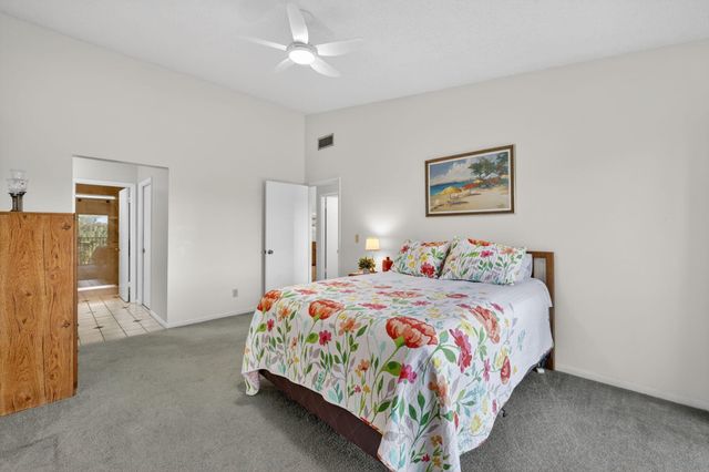 3207 S Lakeview Circle 6-203, Hutchinson Island, FL 34949