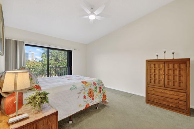 3207 S Lakeview Circle 6-203, Hutchinson Island, FL 34949