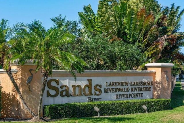 3207 S Lakeview Circle 6-203, Hutchinson Island, FL 34949