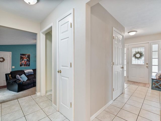 228 Hart Drive, Geneseo, IL 61254