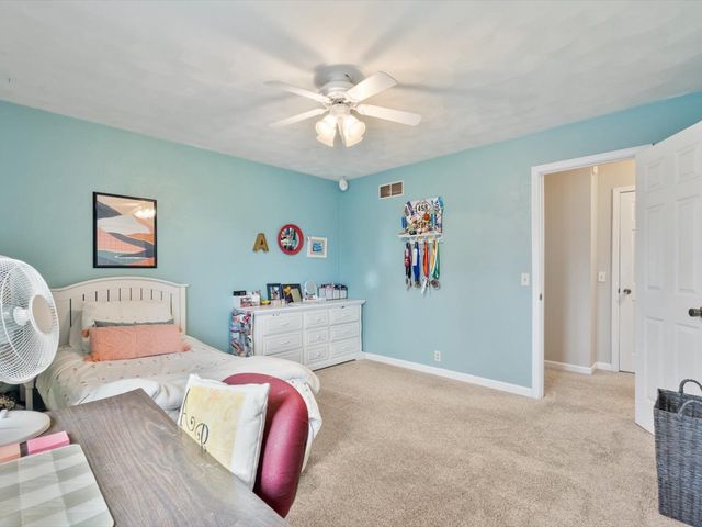 228 Hart Drive, Geneseo, IL 61254