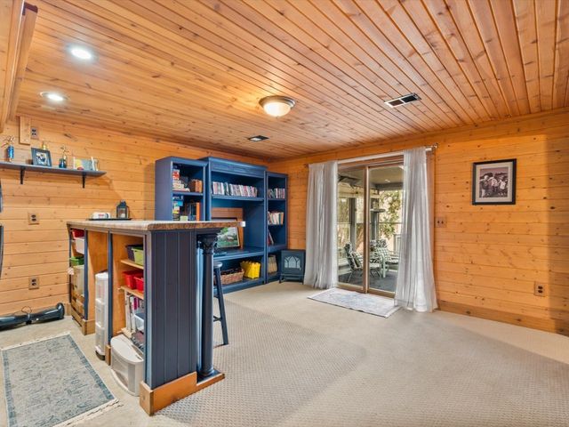 228 Hart Drive, Geneseo, IL 61254