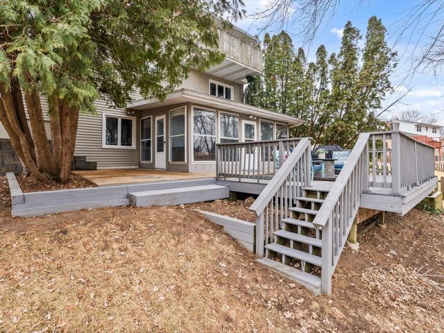 228 Hart Drive, Geneseo, IL 61254