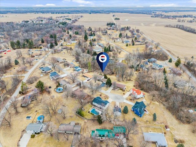 228 Hart Drive, Geneseo, IL 61254