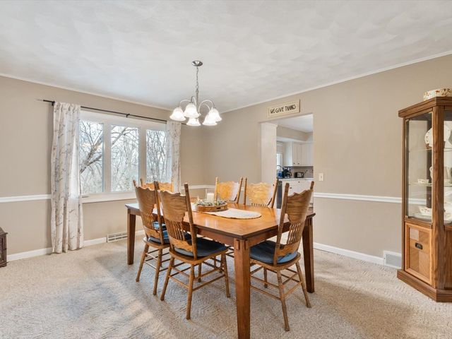 228 Hart Drive, Geneseo, IL 61254