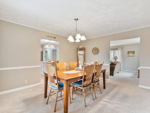 228 Hart Drive, Geneseo, IL 61254