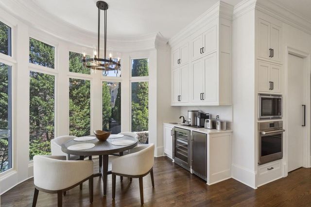 1245 Stuart Ridge, Johns Creek, GA 30022