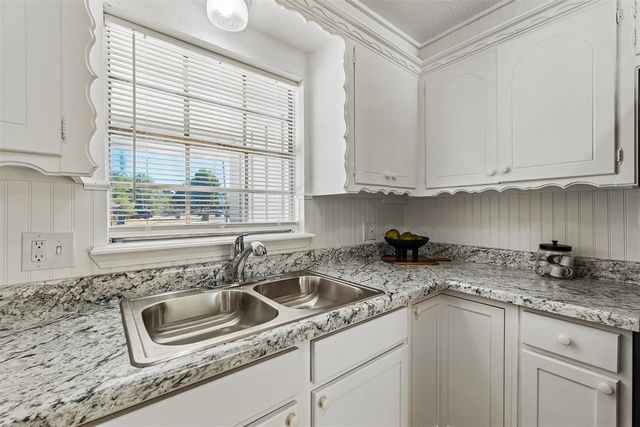 345 NW 87th Street, Oklahoma City, OK 73114