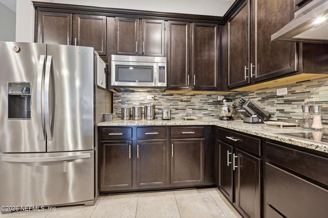 2004 WEDGE Court, Green Cove Springs, FL 32043